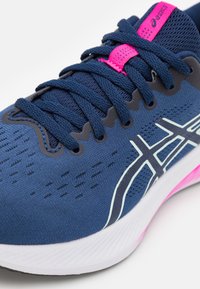 ASICS GEL-EXCITE 10 - Chaussures de running sur route - blue expanse/soothing sea
