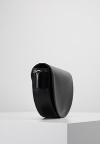 Liebeskind Berlin Borsa a tracolla - black