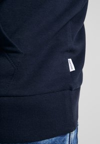 Jack & Jones Jersey con capucha - dark blue