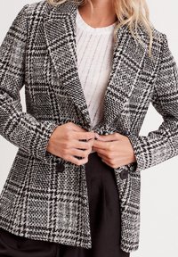 Cache Cache Manteau court - black