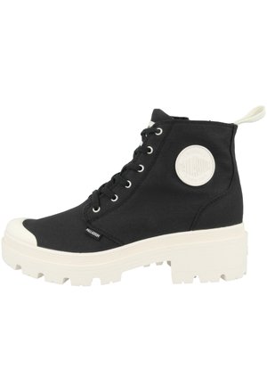 Botines con cordones - black