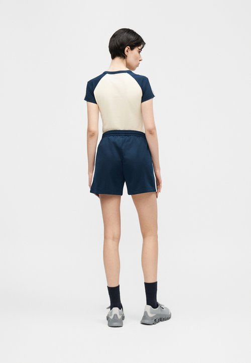 Adidas Originals Firebird Casual Shorts Women's — foto 4
