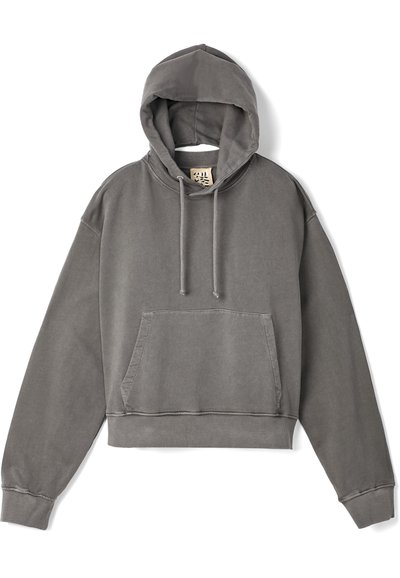 Donkergrijze cropped hoodie met een trekkoordcapuchon, een voorvak en geribbelde manchetten en onderrand. Zachte, textuurstof met een relaxte pasvorm.