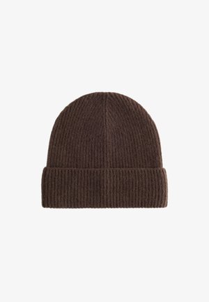 Brown knitted beanie hat with a ribbed texture and a folded cuff, made from soft wool blend material. Simple, unadorned design.