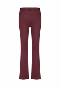 Bordeauxrode broek met een flared ontwerp. Glad textuur, twee achterzakken en een riemlus detail bij de tailleband. Eenvoudige en getailleerde snit.