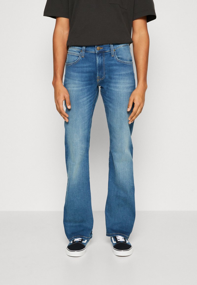 lee trenton bootcut jeans