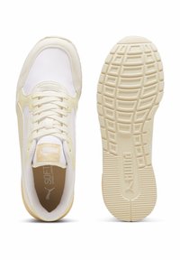Puma Sportcipő - white alpine snow frosted ivory creamy vanilla