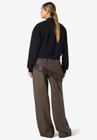 Noisy May FWD NOOS - Μπο υφάν τύπου bomber - black