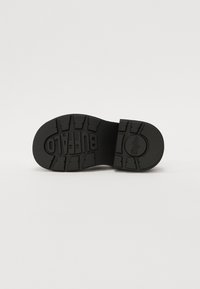 Thumbnail Image 5