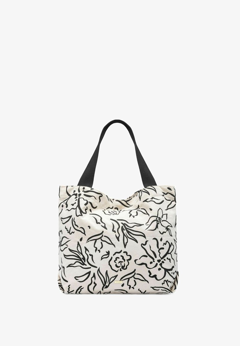 Torba na ramię w kwiatowy wzór, wykonana z jasnego materiału z czarnymi wzorami; posiada solidne czarne ramiączka i miękką formę.