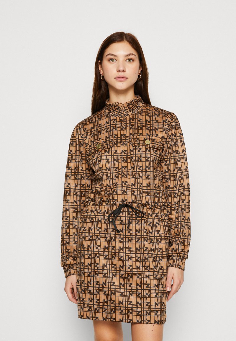 NIKKIE NOOR DRESS Cocktailjurk black/caramel/zwart Zalando.be