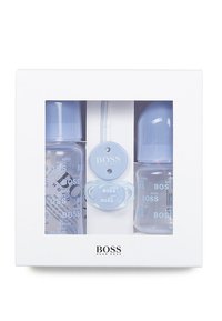 BOSS Kidswear SET - Biberon - ciel