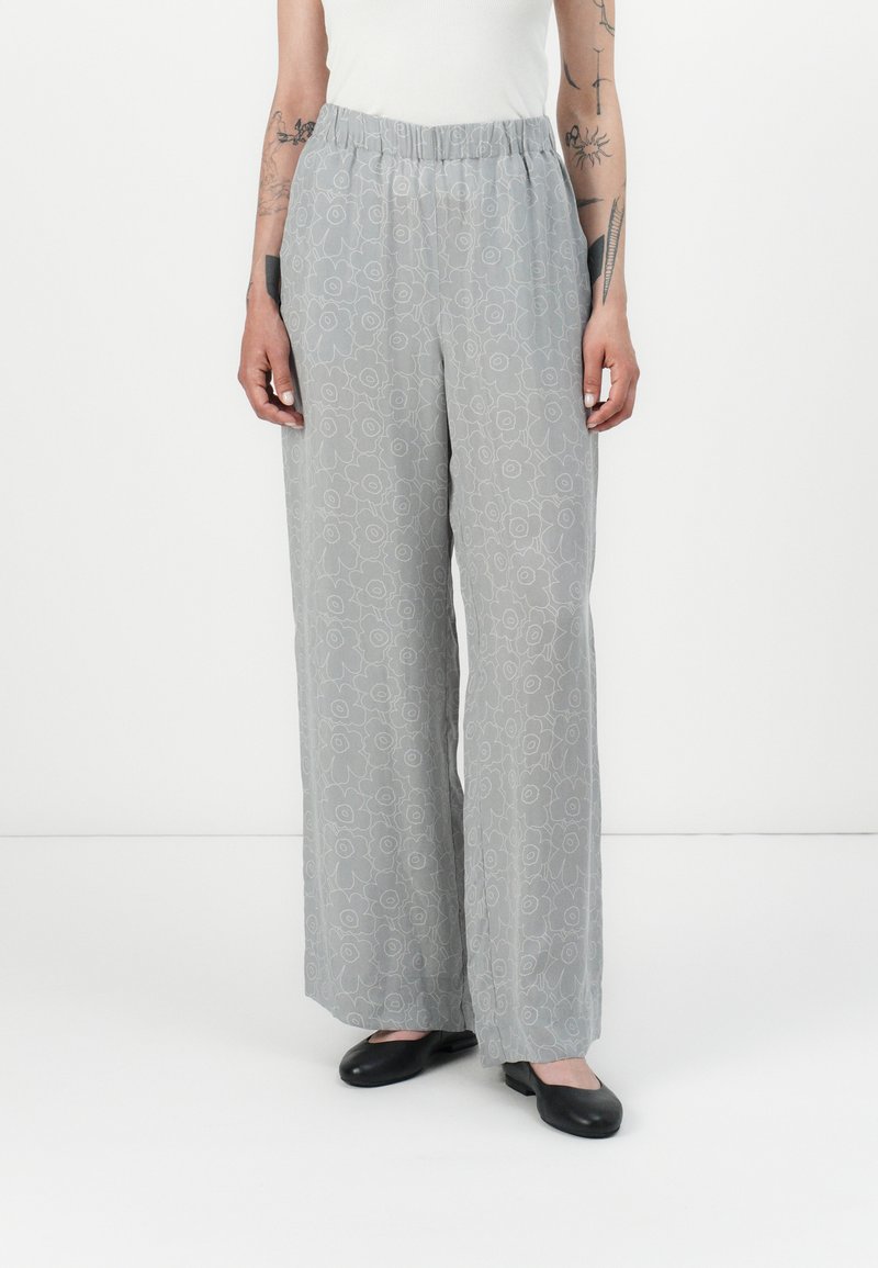 Marimekko OANET PIIRTO UNIKKO - Hlače - grey/light grey