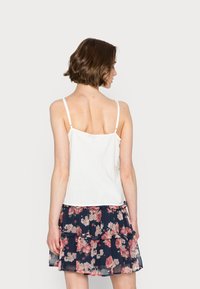 Vero Moda VMPRETTY SINGLET - Top - snow white