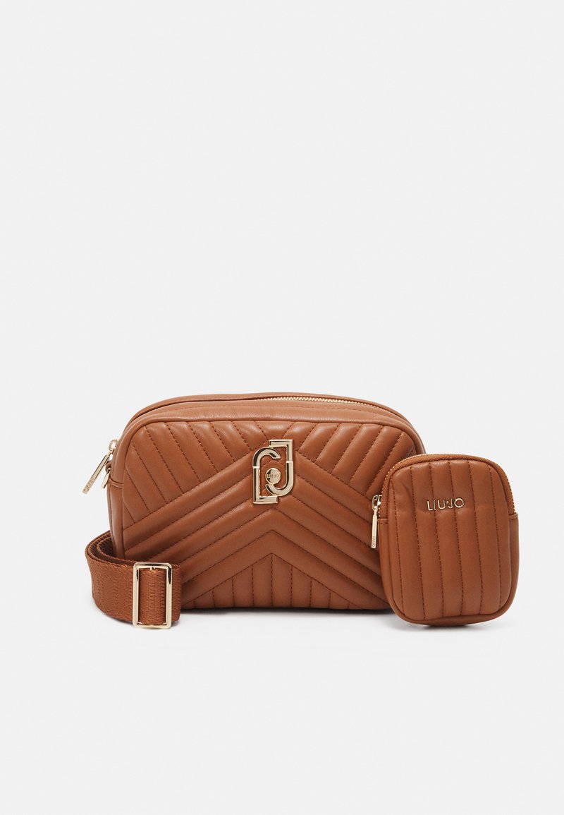 LIU JO CAMERA CASE SET Across body bag deer/cognac Zalando.co.uk