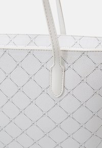 Tamaris Cabas - white