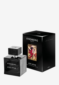 Eisenberg "Love Affair" herrparfym, har en fyrkantig svart glasflaska med ett texturerat lock och en svart box prydd med färggård konst.