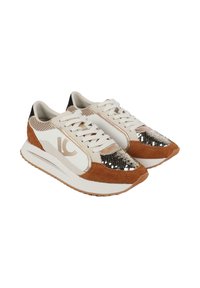 LOLA CASADEMUNT Baskets basses - tobacco