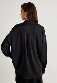 Koton Blusa - black