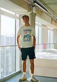 New Balance SMALL LOGO - Shorts - dark blue