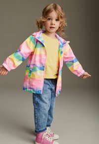 Next SHOWER RESISTANT PRINTED - REGULAR FIT - Impermeable - rainbow