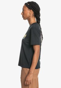 Quiksilver UNI SCREEN   - Nyomott mintás póló - black