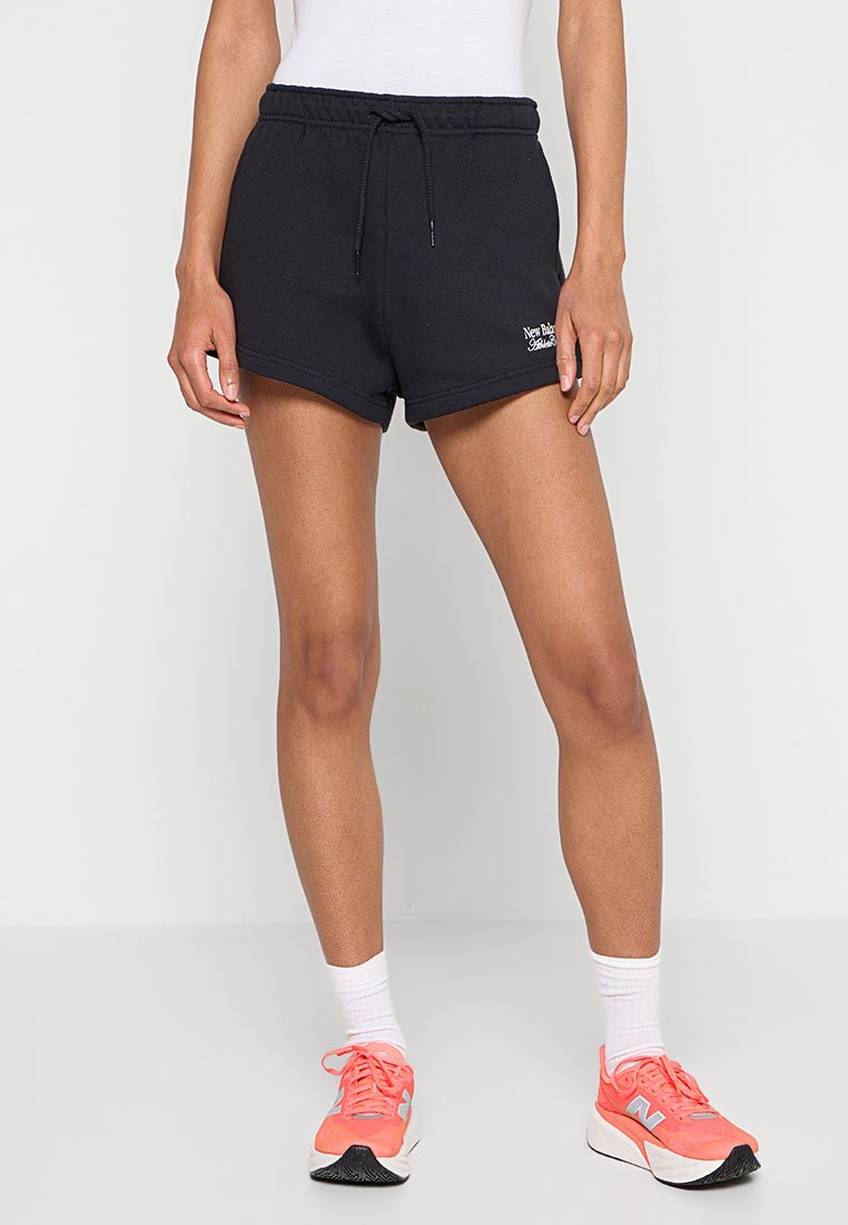RELAXED FIT