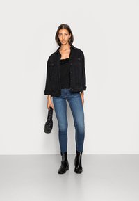 YAS YASHOLLY STRAP VIP - Top - black