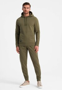 Unausgewählt, dark olive
