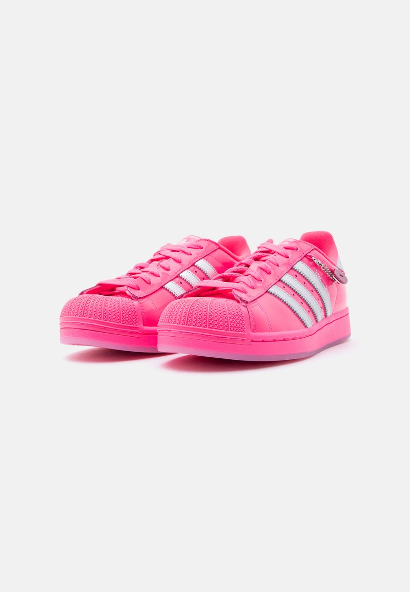 adidas gazelle silver green womens adidas Originals Wmns Superstar XLG 'White Multi-Color' UK 4 main image 0