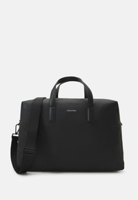 Calvin Klein - MUST - Viikonloppukassi - black Pienoiskuva 1