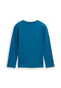 Cămașă simplă cu mânecă lungă, de culoare teal, expusă plat, arătând partea din spate pe un fundal alb.