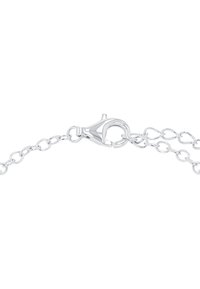 Bracciale in argento con chiusura a moschettone, composto da anelli ovali interconnessi e una finitura lucida per un aspetto elegante.