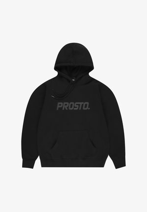 Czarna bluza z kapturem i kieszenią kangurką, z matowym czarnym logo "PROSTO." na klatce piersiowej oraz regulowanymi sznurkami w kapturze.