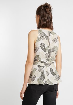 Peplumtop van lichtgewicht stof met een patroon van palmbladeren in groen en crème. De achterkant heeft een keyholedetail en een aansluitend silhouet.