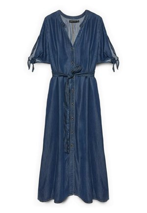 Tummansininen farkkumekko midi-pituudella, jossa edessä napit, lyhyet hihat solmittuina päistään, V-kaula-aukko ja solmittu vyötärönauha.