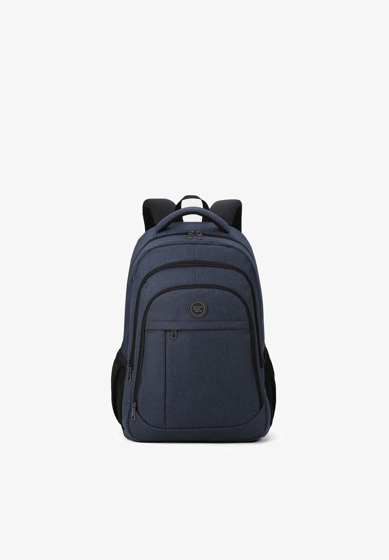 Zaino della marina con tessuto strutturato, scomparto principale con zip, tasca frontale e tasche laterali in mesh nere. Spallacci imbottiti.