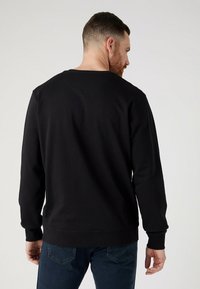 Wrangler SIGN OFF CREW - Felpa - real black