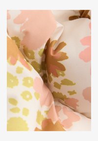 Unausgewählt, cream pink green