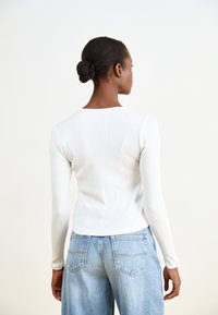 Obey Clothing OVAL - Hosszú ujjú felső - white
