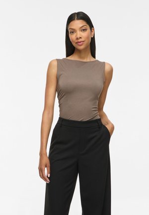 VILA, VIEMILIE U-BOOT-AUSSCHNITT - Top - dark brown