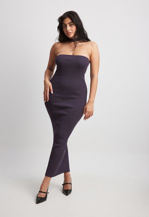 BANDEAU MIT CHOKER - Maxi dress - purple