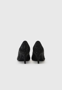 Tamaris Klassikalised kontsakingad - black uni