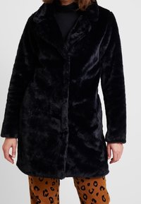 JDY Abrigo de invierno - black