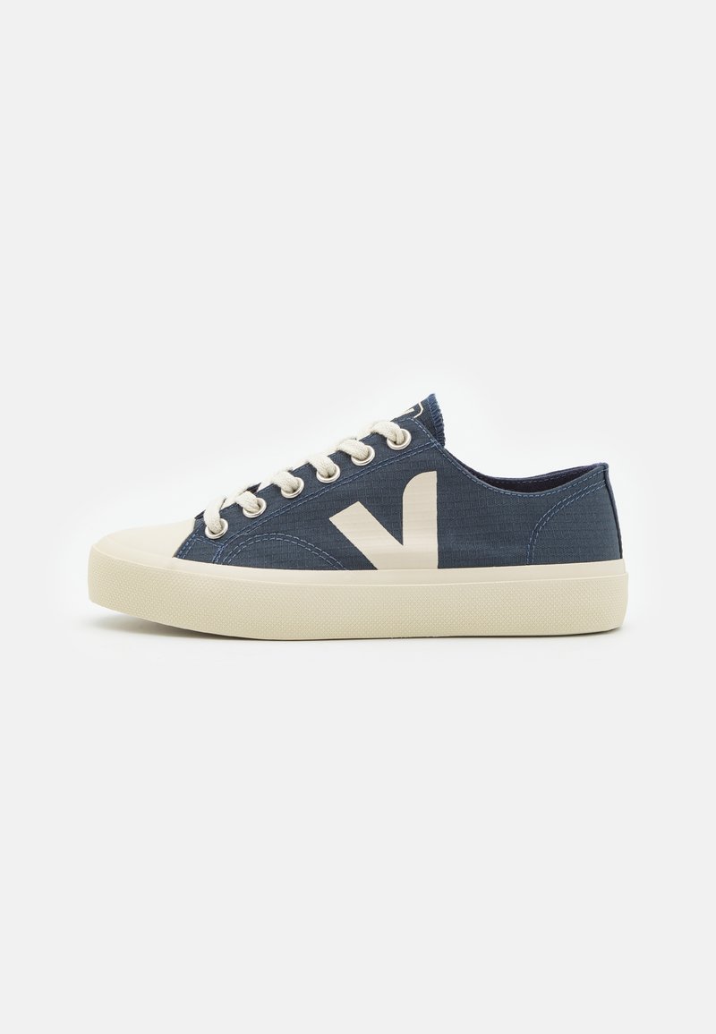 Veja WATA II - Sportcipő - nautico/pierre