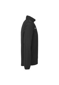 Schwarze wasserdichte Jacke mit hohem Kragen, elastischen Bündchen und Seitentaschen. Minimalistisches Design mit einem Logo auf der oberen linken Seite.