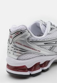 ASICS SportStyle GEL-KAYANO 14 UNISEX - Sporta apavi - white/pure silver