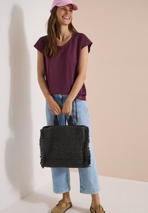 Cecil, DROP-SHOULDER SHIRT WITH CUT-OUT-DETAIL - T-shirt print - sweet grape red