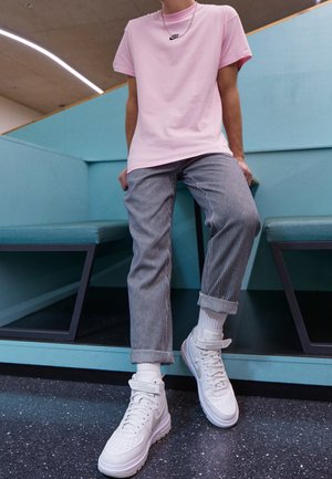 T-Shirt basic - light pink