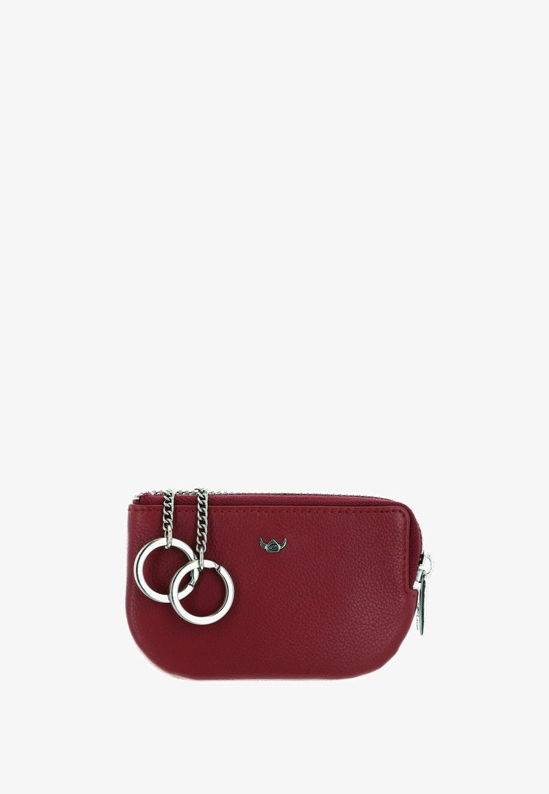 Petit étui en cuir bordeaux texturé avec fermeture éclair argentée et deux anneaux de clés argentés reliés par une courte chaîne.